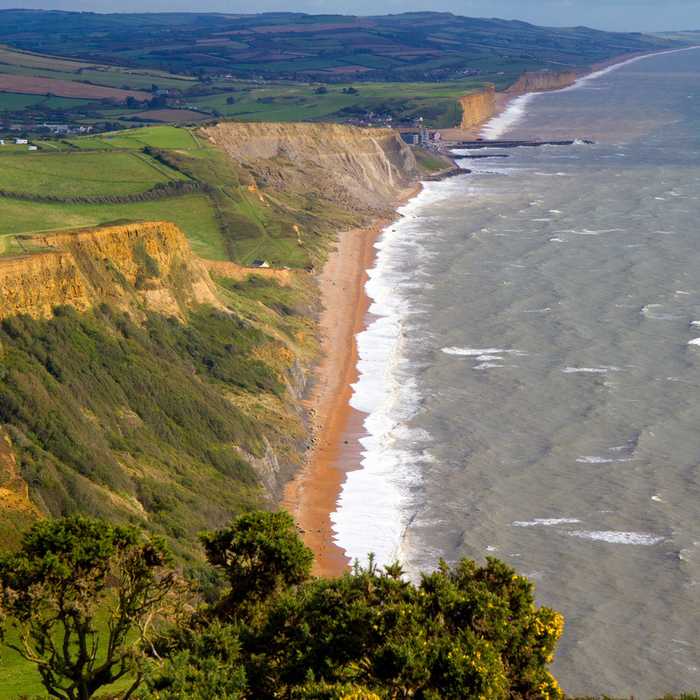 costal trail in Lyme