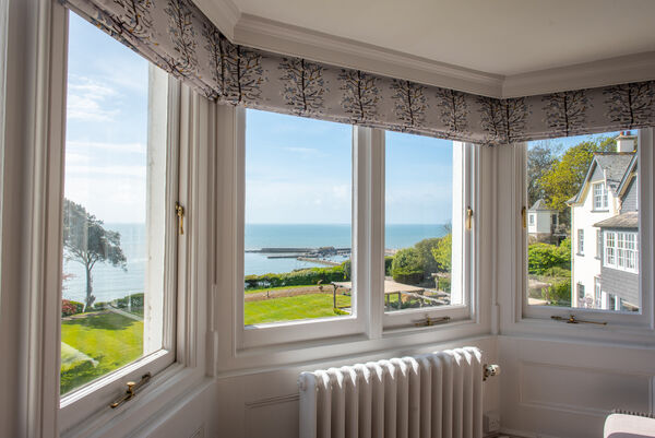 BEDROOM GOULD ROOM 15 (4).jpg
