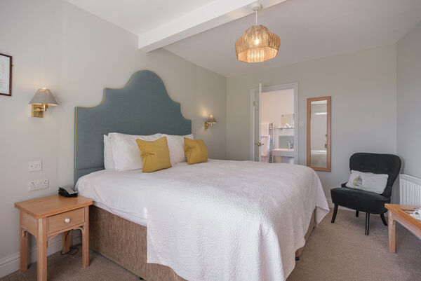 HARRIS Alexandra Hotel - Garden Room 18_03_25-1b.jpg