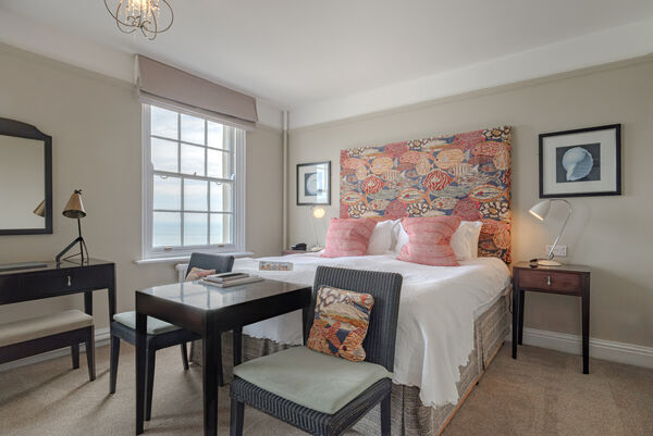 POULETT Alexandra Hotel - Room 6 19_03_25-1.jpg