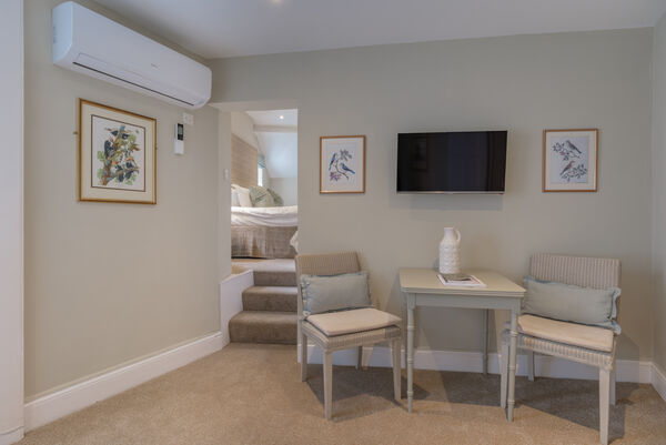 STACKPOOLE Room 10.jpg